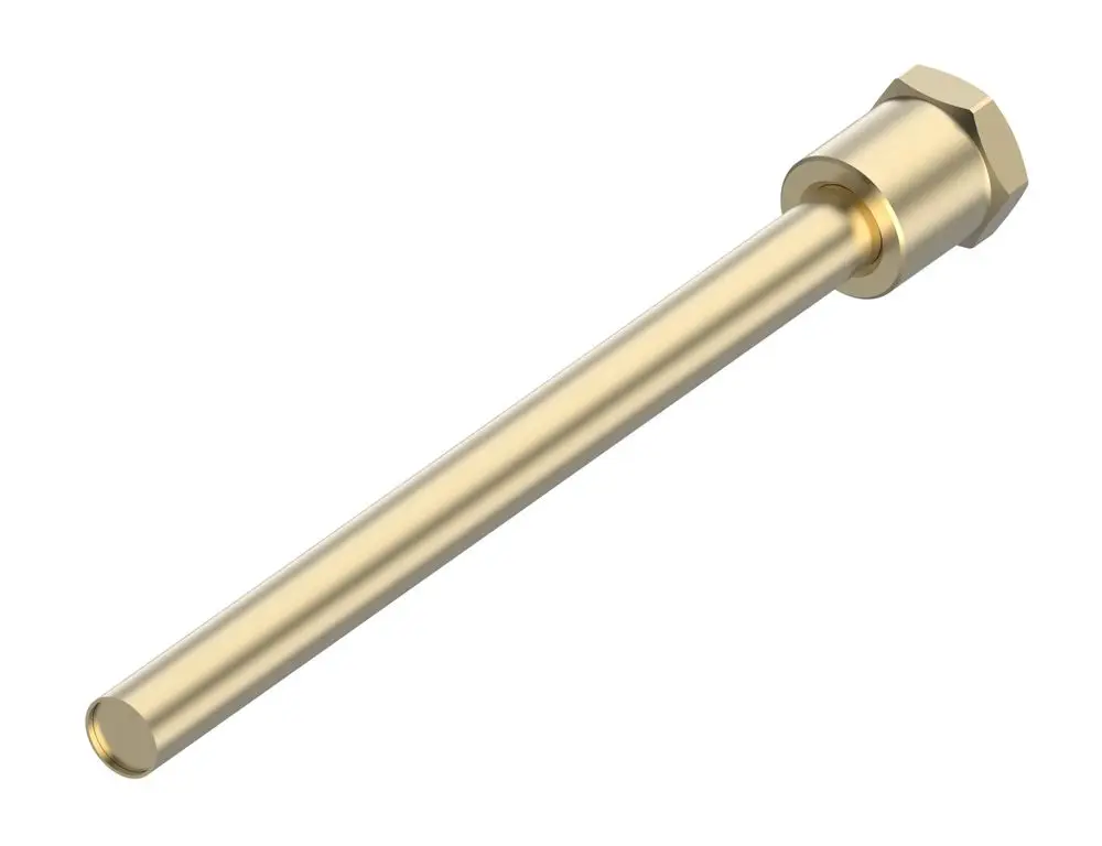 Messing-Tauchhülse mit Sechskantansatz, geeignet für Danfoss Produkte, aus einem langen, zylindrischen Rohr gefertigt, auf neutralem Hintergrund.